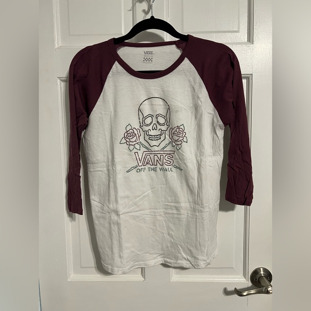 Vans top